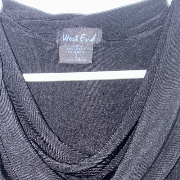 90s / Y2K Black Cowl Neck Sleeveless Tank West End - Picture 4 of 7